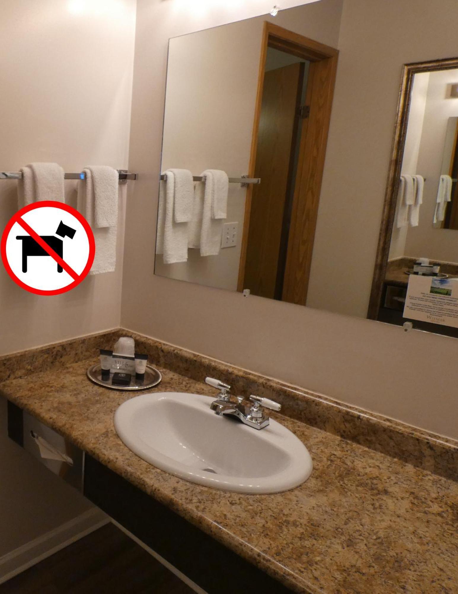 Dilworth Inn Kelowna Dış mekan fotoğraf