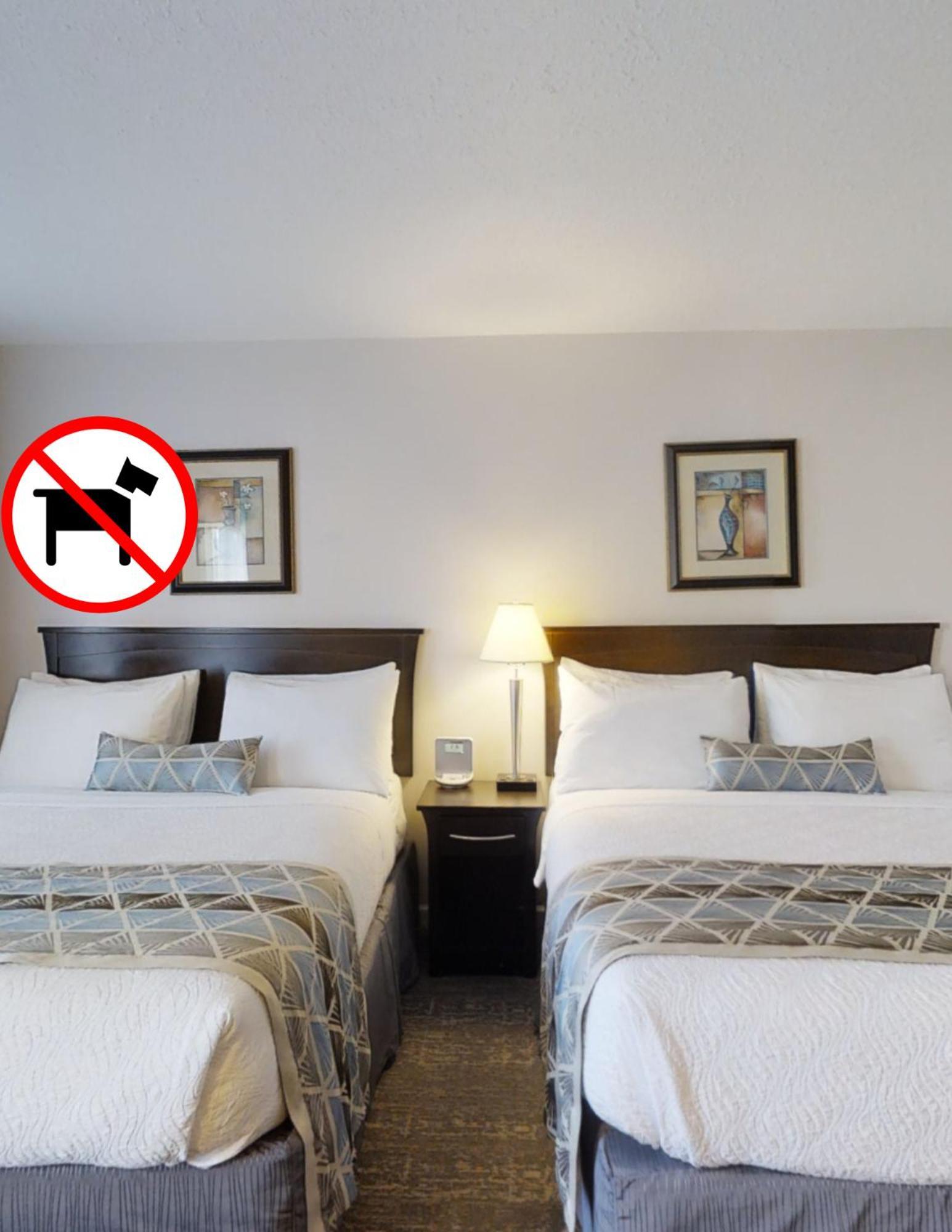Dilworth Inn Kelowna Dış mekan fotoğraf