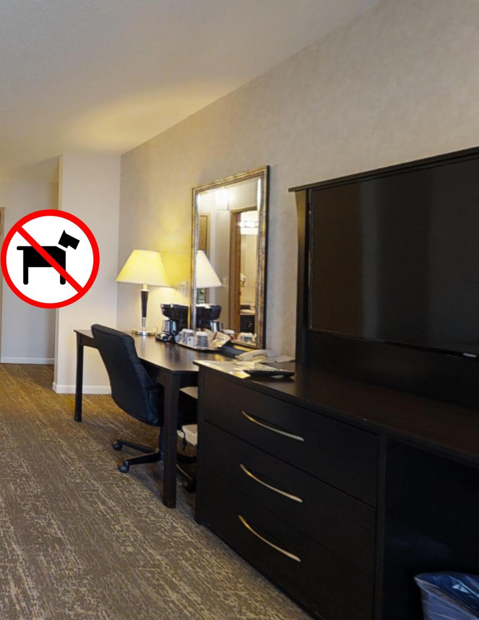 Dilworth Inn Kelowna Dış mekan fotoğraf